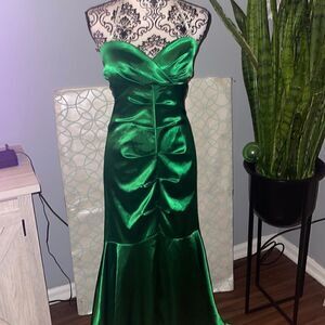 Juniper Green goddess gown